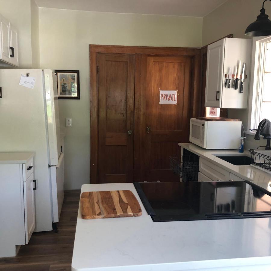 Seabreeze Three Bedroom Home Rochester Bagian luar foto